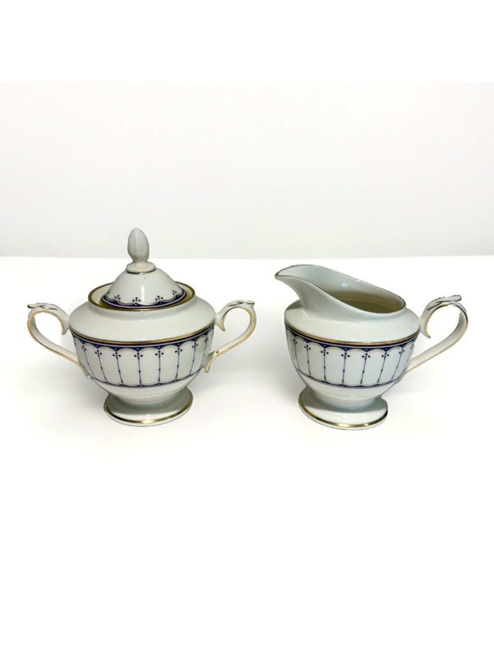 Lenox Weymouth Estates Creamer And Sugar bowl With Lid Ambassador Collection USA